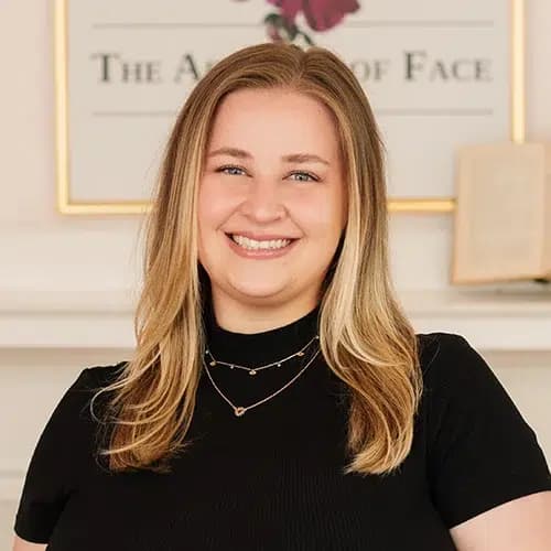 portrait of allie anable at the artistry of face